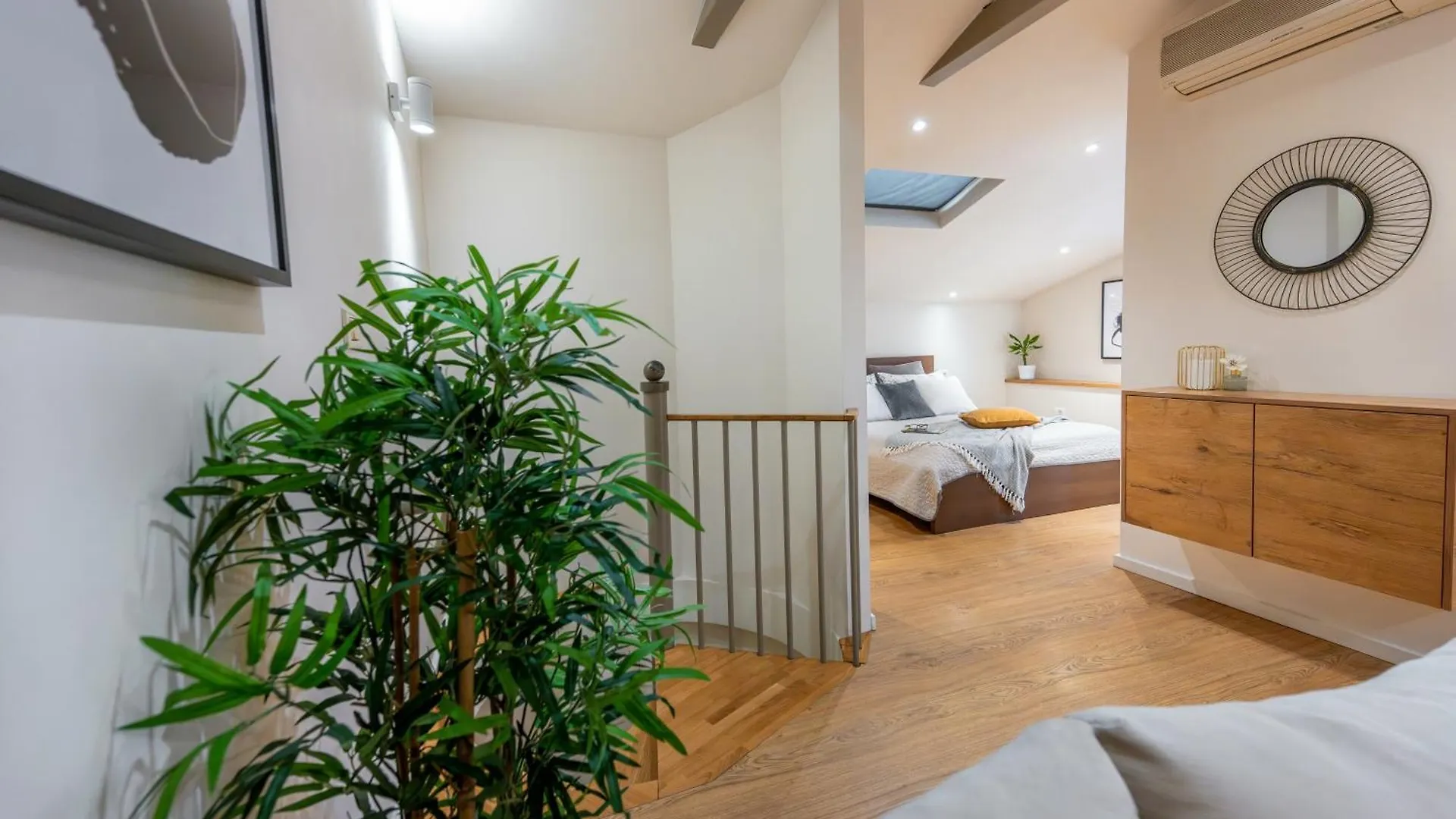 Luxe Studio Mr.M Pula 0*,  Croatia